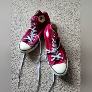 Bergundy Converse All-star High Tops